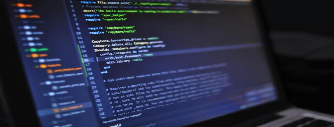 Skill Teknologi yang Dibutuhkan di Era Digital untuk Bertahan dan Berkembang